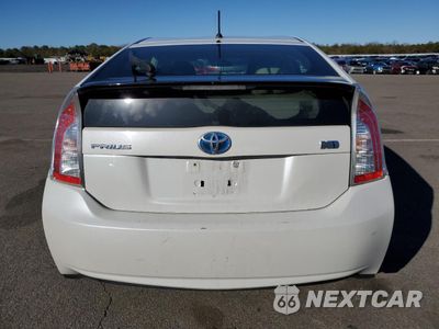 Zdjęcie 6 z 14 samochodu: 2012 TOYOTA PRIUS VIN:JTDKN3DUXC1480877 - miniatura