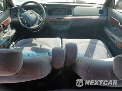 Zdjęcie 8 z 12 samochodu: 2000 MERCURY GRAND MARQUIS GS VIN:2MEFM74W2YX625405 - miniatura
