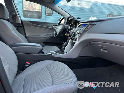 Zdjęcie 6 z 11 samochodu: 2011 HYUNDAI SONATA GLS VIN:5NPEB4AC4BH095099 - miniatura