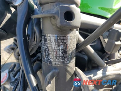 Zdjęcie 9 z 10 samochodu: 2024 KAWASAKI ZX400 S VIN:ML5ZXCS16RDA27913 - miniatura