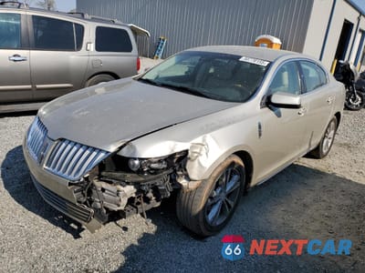 2011 LINCOLN MKS 1LNHL9DR8BG614534 - główne zdjęcie licytacji z USA - miniatura
