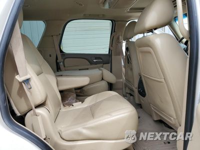 Zdjęcie 12 z 15 samochodu: 2011 CHEVROLET TAHOE K1500 LTZ VIN:1GNSKCE08BR140395 - miniatura