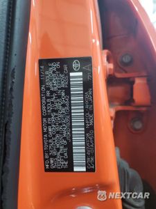Zdjęcie 14 z 14 samochodu: 2014 TOYOTA PRIUS C VIN:JTDKDTB35E1084842 - miniatura