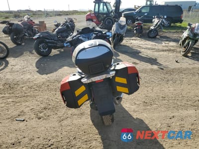 Czwarte zdjęcie samochodu z boku: 2018 BMW R1200 RT VIN:WB10A1304JZ470895 - miniatura