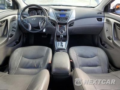 Zdjęcie 8 z 12 samochodu: 2013 HYUNDAI ELANTRA GLS VIN:5NPDH4AE1DH221627 - miniatura
