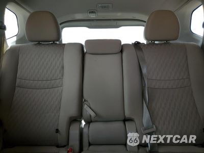 Zdjęcie 10 z 16 samochodu: 2019 NISSAN ROGUE S VIN:5N1AT2MT3KC802910 - miniatura