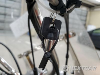 Zdjęcie 8 z 9 samochodu: 2000 HARLEY-DAVIDSON FXDWG VIN:1HD1GEV12YY323721 - miniatura