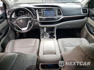 Zdjęcie 8 z 15 samochodu: 2015 TOYOTA HIGHLANDER LIMITED VIN:5TDDKRFH9FS086766 - miniatura