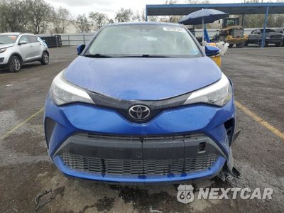 Piąte zdjęcie samochodu w środku: 2020 TOYOTA C-HR XLE VIN:JTNKHMBX5L1069828 - miniatura