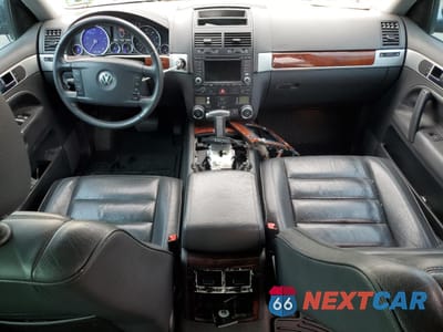 Zdjęcie 8 z 13 samochodu: 2006 VOLKSWAGEN TOUAREG 3.2 VIN:WVGZG77L36D005914 - miniatura