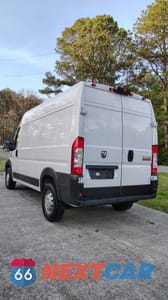 Trzecie zdjęcie samochodu z tyłu: 2019 RAM TRUCKS PROMASTER VIN:3C6TRVBG9K3562765 - miniatura