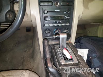 Zdjęcie 8 z 12 samochodu: 2007 FORD MUSTANG VIN:1ZVFT80N475227021 - miniatura