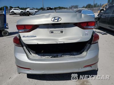 Zdjęcie 6 z 12 samochodu: 2018 HYUNDAI ELANTRA SEL VIN:KMHD84LF4JU590551 - miniatura