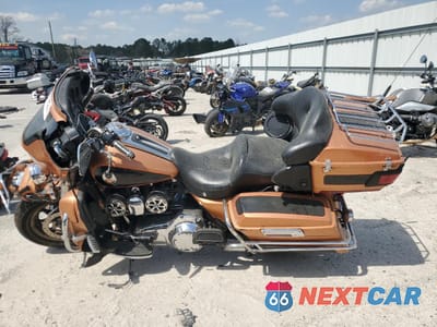 Trzecie zdjęcie samochodu z tyłu: 2008 HARLEY-DAVIDSON FLHTCUI 105TH ANNIVERSARY EDITION VIN:1HD1FC4458Y604687 - miniatura