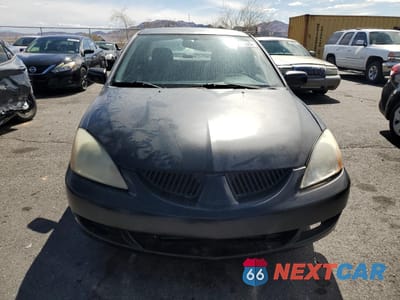 Piąte zdjęcie samochodu w środku: 2004 MITSUBISHI LANCER ES VIN:JA3AJ26E44U045939 - miniatura