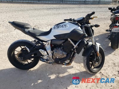 2015 YAMAHA FZ07 C JYARM06Y9FA000067 - główne zdjęcie licytacji z USA - miniatura
