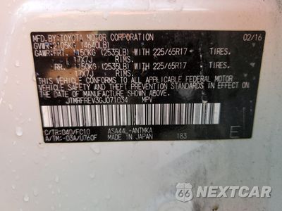 Zdjęcie 13 z 15 samochodu: 2016 TOYOTA RAV4 XLE VIN:JTMRFREV3GJ071034 - miniatura