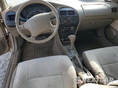 Zdjęcie 8 z 12 samochodu: 1996 GEO PRIZM BASE VIN:1Y1SK5265TZ029457 - miniatura