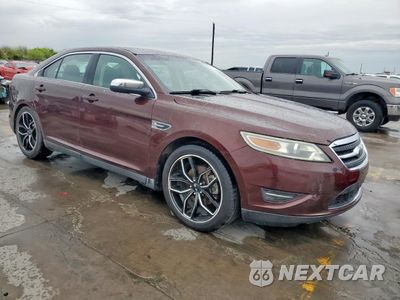 Czwarte zdjęcie samochodu z boku: 2010 FORD TAURUS LIMITED VIN:1FAHP2FW0AG134303 - miniatura