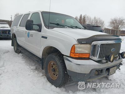 Czwarte zdjęcie samochodu z boku: 2000 FORD EXCURSION XLT VIN:1FMSU41F8YEE41800 - miniatura
