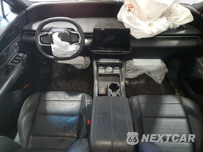 Zdjęcie 8 z 14 samochodu: 2024 LINCOLN NAUTILUS RESERVE VIN:5LMPJ8KA0RJ844569 - miniatura