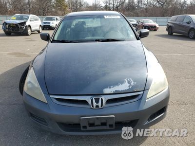 Piąte zdjęcie samochodu w środku: 2006 HONDA ACCORD SE VIN:1HGCM55346A110314 - miniatura
