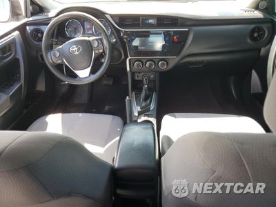 Zdjęcie 8 z 12 samochodu: 2018 TOYOTA COROLLA L VIN:2T1BURHE1JC044565 - miniatura