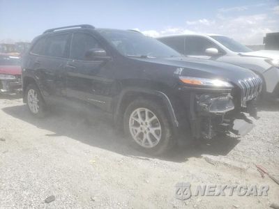 Czwarte zdjęcie samochodu z boku: 2015 JEEP CHEROKEE SPORT VIN:1C4PJLABXFW596639 - miniatura