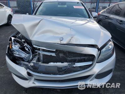 Piąte zdjęcie samochodu w środku: 2016 MERCEDES BENZ C 300 VIN:55SWF7JB8GU124656 - miniatura