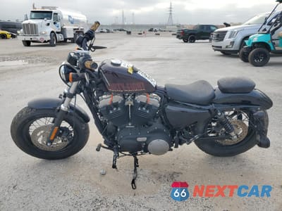 Trzecie zdjęcie samochodu z tyłu: 2014 HARLEY-DAVIDSON XL1200 FORTY-EIGHT VIN:1HD1LC31XEC436389 - miniatura