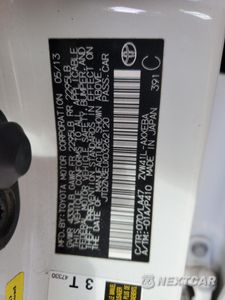 Zdjęcie 14 z 14 samochodu: 2013 TOYOTA PRIUS V VIN:JTDZN3EUXD3262120 - miniatura