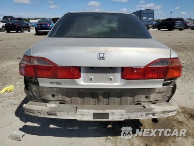 Zdjęcie 6 z 13 samochodu: 1998 HONDA ACCORD EX VIN:1HGCG5657WA164276 - miniatura