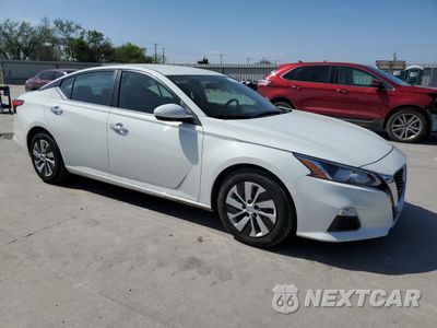 Czwarte zdjęcie samochodu z boku: 2019 NISSAN ALTIMA S VIN:1N4BL4BV0KC221332 - miniatura