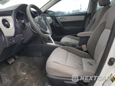 Zdjęcie 7 z 13 samochodu: 2018 TOYOTA COROLLA L VIN:5YFBURHEXJP799147 - miniatura