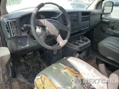Zdjęcie 8 z 13 samochodu: 2006 CHEVROLET EXPRESS G2500 VIN:1GCGG25V261107323 - miniatura