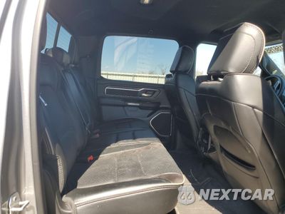Zdjęcie 10 z 14 samochodu: 2023 RAM 1500 LARAMIE VIN:1C6SRFRT6PN667531 - miniatura