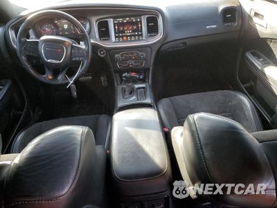 Zdjęcie 8 z 13 samochodu: 2019 DODGE CHARGER SCAT PACK VIN:2C3CDXGJ3KH568402 - miniatura