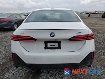 Zdjęcie 6 z 15 samochodu: 2024 BMW I5 EDRIVE 40 VIN:WBY33FK04RCR92576 - miniatura