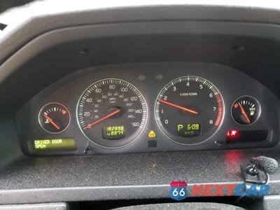 Zdjęcie 9 z 15 samochodu: 2005 VOLVO XC90 VIN:YV1CY592551162869 - miniatura