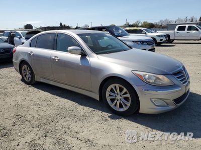 Czwarte zdjęcie samochodu z boku: 2012 HYUNDAI GENESIS 3.8L VIN:KMHGC4DD7CU154160 - miniatura