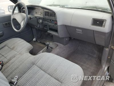 Zdjęcie 8 z 12 samochodu: 1991 TOYOTA PICKUP 1/2 TON SHORT WHEELBASE DLX VIN:JT4RN01P5M0016558 - miniatura
