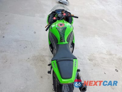 Zdjęcie 6 z 9 samochodu: 2014 KAWASAKI ZX1000 K VIN:JKAZXCK18EA010023 - miniatura