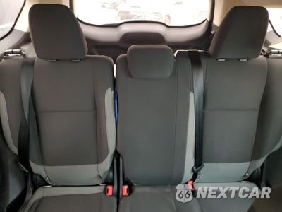 Zdjęcie 10 z 16 samochodu: 2016 FORD ESCAPE S VIN:1FMCU0F70GUC88705 - miniatura