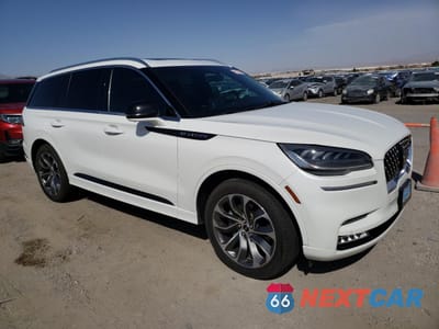 Czwarte zdjęcie samochodu z boku: 2022 LINCOLN AVIATOR GRAND TOURING VIN:5LMYJ8XY0NNL00568 - miniatura