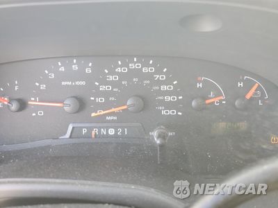 Zdjęcie 9 z 13 samochodu: 2008 FORD ECONOLINE E350 SUPER DUTY WAGON VIN:1FBNE31L38DB31708 - miniatura