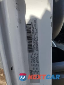 Zdjęcie 15 z 15 samochodu: 2015 RAM PROMASTER 2500 2500 HIGH VIN:3C6TRVCG5FE509159 - miniatura