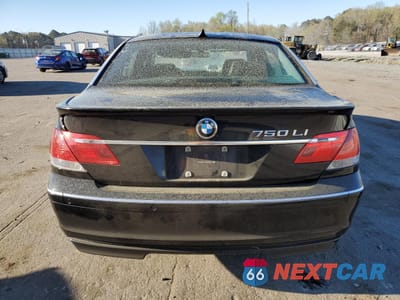 Zdjęcie 6 z 13 samochodu: 2007 BMW 750 VIN:WBAHN83517DT71095 - miniatura