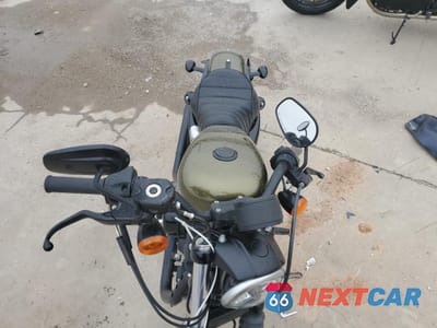 Piąte zdjęcie samochodu w środku: 2017 HARLEY-DAVIDSON XL883 IRON 883 VIN:1HD4LE218HC406144 - miniatura