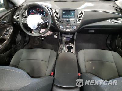 Zdjęcie 8 z 15 samochodu: 2017 CHEVROLET MALIBU LS VIN:1G1ZB5ST3HF111035 - miniatura