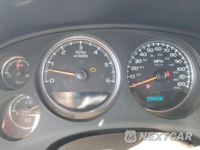 Zdjęcie 9 z 15 samochodu: 2010 CHEVROLET SUBURBAN C1500 LTZ VIN:1GNUCKE03AR279509 - miniatura